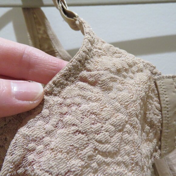 WACOAL Halo Lace Full Coverage Bra in Toast Nude Floral - Size 36D - Picture 11 of 13